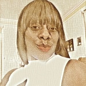 Meet your Posher, Amelia